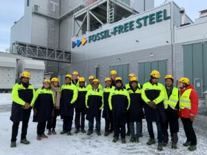 Delegation in front of h2 green steel plant